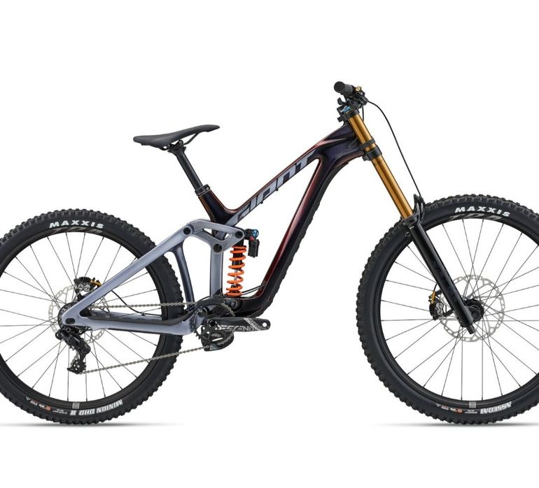Used Giant Glory Advanced 2025 2025 Mountainbike, Red, 29, 27.5 — image 3 of 15