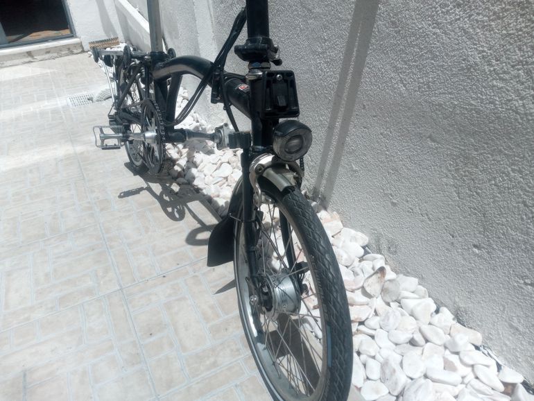 Used Brompton P Type (six Speed) 2012 Road & Gravel, Black — image 10 of 11