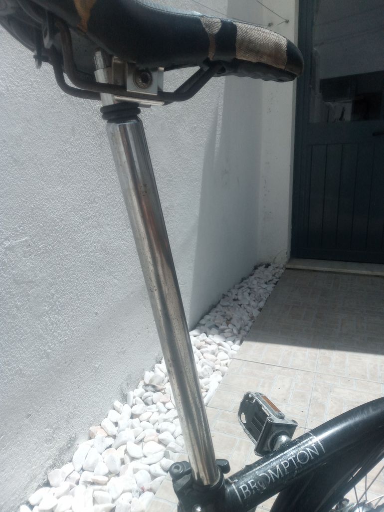 Used Brompton P Type (six Speed) 2012 Road & Gravel, Black — image 4 of 11