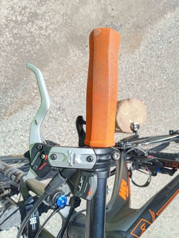 Used KTM Prestige 2018 Mountainbike, Black — image 6 of 7