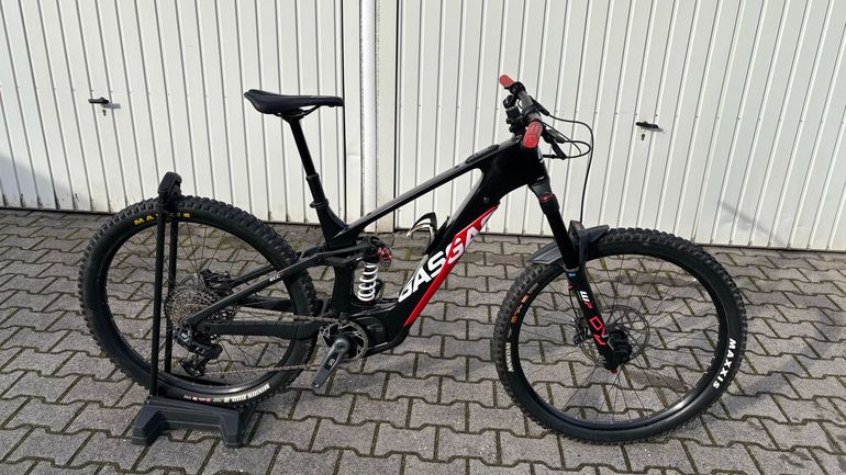 Used GASGAS ECC 5 2024 2024 Mountainbike — image 1 of 10