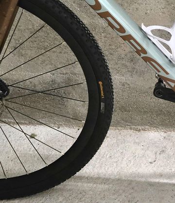Orbea TERRA H40 2024 2024 Road & Gravel usato, Grigio chiaro — immagine 2 di 4