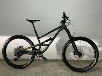 Used Commencal CLASH ESSENTIAL 2019 2019 MTB