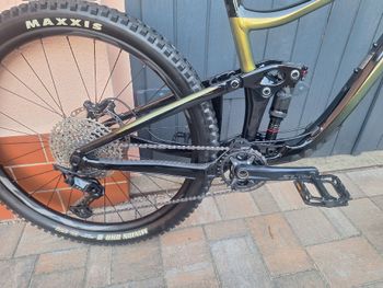 Used Giant Reign 29 2 2021 2021 Mountainbike, Black, 29 — image 5 of 13