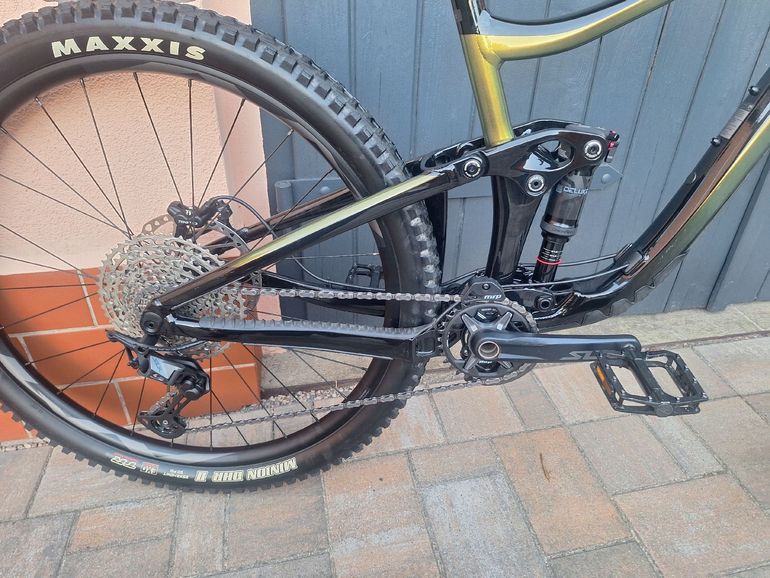 Used Giant Reign 29 2 2021 2021 Mountainbike, Black, 29 — image 5 of 13