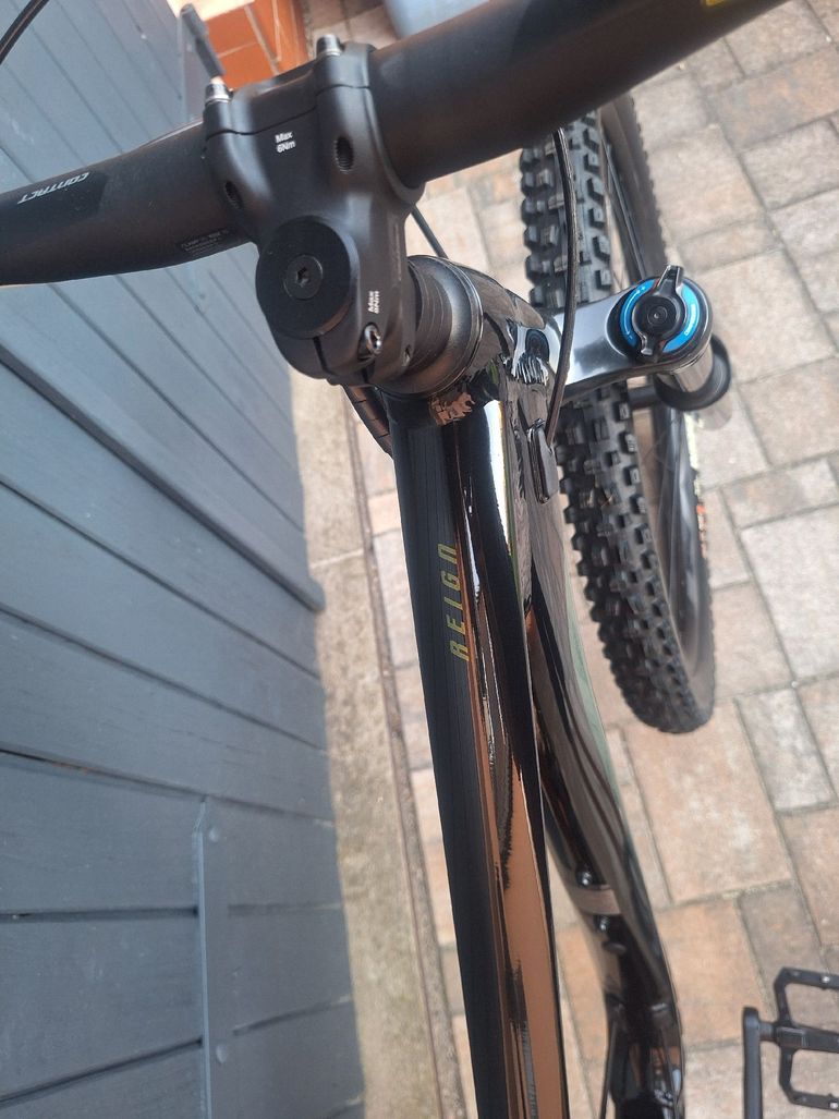 Used Giant Reign 29 2 2021 2021 Mountainbike, Black, 29 — image 3 of 13