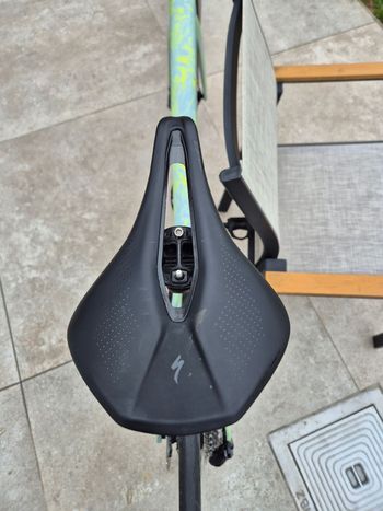 Used Specialized Tarmac Shimano Ultegra Di2 2025 Road & Gravel, Green — image 4 of 7