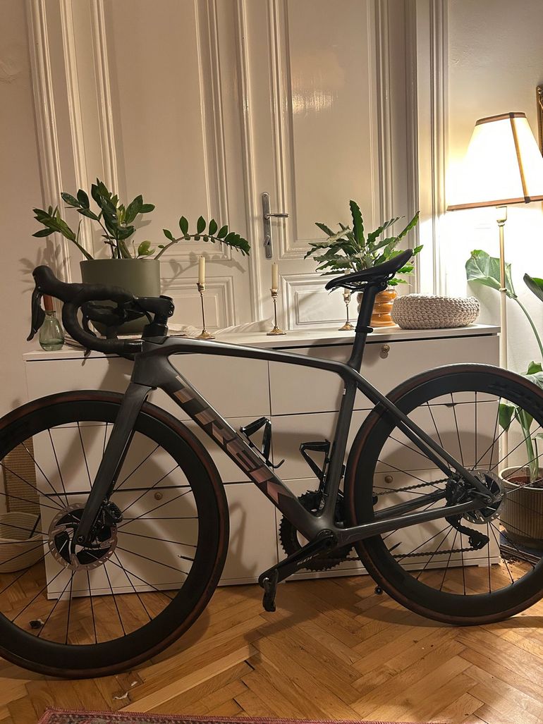 Used Trek Emonda Shimano Ultegra Di2 2022 Road & Gravel, Light Gray — image 2 of 7