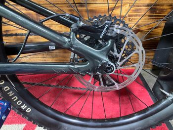 Used Specialized Turbo Levo SL Kids 2023 2023 Youth, Green — image 9 of 11
