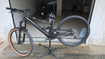 Used Scott Genius 920 2023 2023 Mountainbike, Black, 29 — image 2 of 9