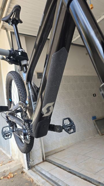 Used Scott Genius 920 2023 2023 Mountainbike, Black, 29 — image 4 of 9