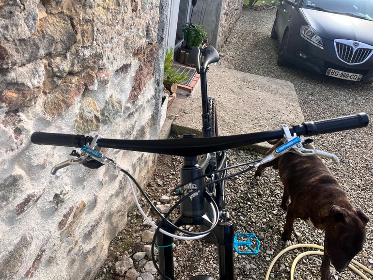 Used Yeti SB150 - T à La Carte 2025 Mountainbike — image 2 of 3