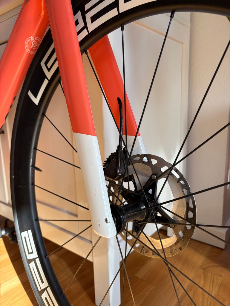 Used Rose X-LITE FOUR DISC Ultegra Di2 2022 2022 Road & Gravel, Rot — image 4 of 5