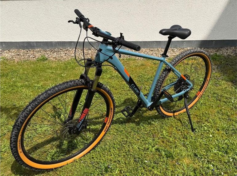 Used Stevens Applebee 2023 2023 Mountainbike, Black, 27.5 — image 8 of 13