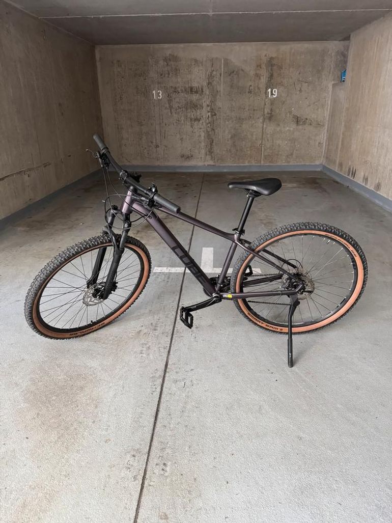 Used Stevens Applebee 2023 2023 Mountainbike, Black, 27.5 — image 9 of 13
