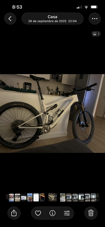 Used Specialized Epic 8 EVO Pro Frameset - FOX FLOAT Factory 2024 Frameset 2024 Mountainbike, White, 29 — image 1 of 3