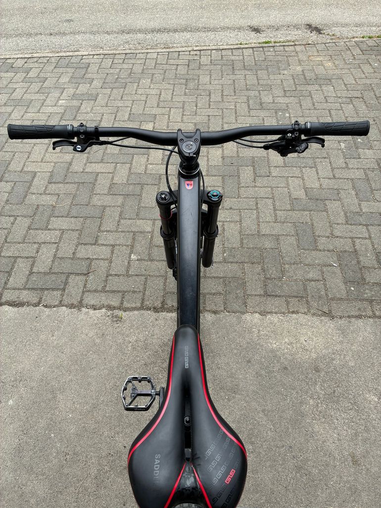 Used Canyon Torque AL 6.0 2019 2019 Mountainbike, Black, 27.5 — image 8 of 14