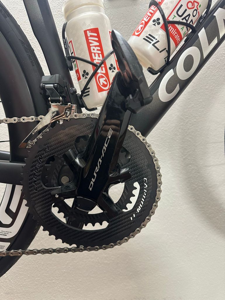Used Colnago V4Rs Disc Dura-Ace Di2 9200 w/ENVE SES 3.4 Wheels 2024 2024 Road & Gravel, Black — image 4 of 11