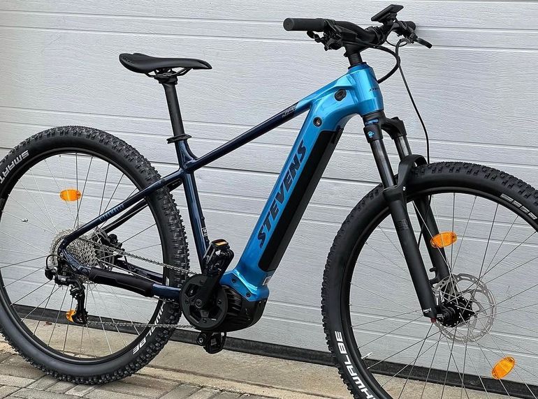 Used Stevens E-Tremalzo 2024 2024 Mountainbike, Blue, 27.5 — image 2 of 3