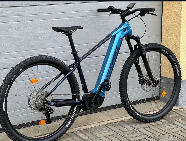 Used Stevens E-Tremalzo 2024 2024 Mountainbike, Blue, 27.5 — image 1 of 3