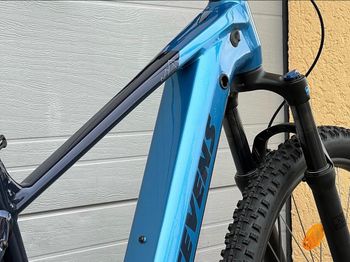 Used Stevens E-Tremalzo 2024 2024 Mountainbike, Blue, 27.5 — image 3 of 3