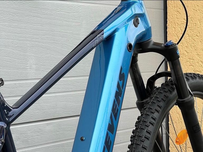 Used Stevens E-Tremalzo 2024 2024 Mountainbike, Blue, 27.5 — image 3 of 3