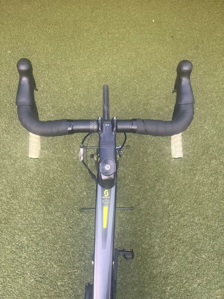 Used Scott Foil 10 2017 2017 Road & Gravel, Black — image 9 of 11