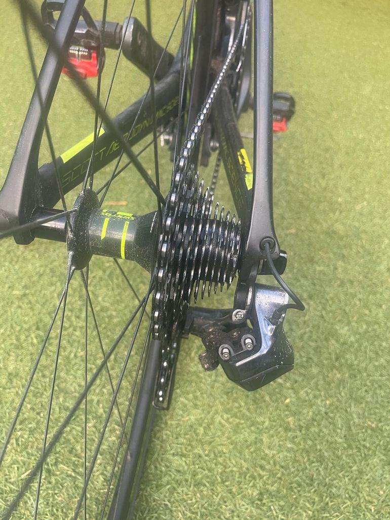 Used Scott Foil 10 2017 2017 Road & Gravel, Black — image 11 of 11