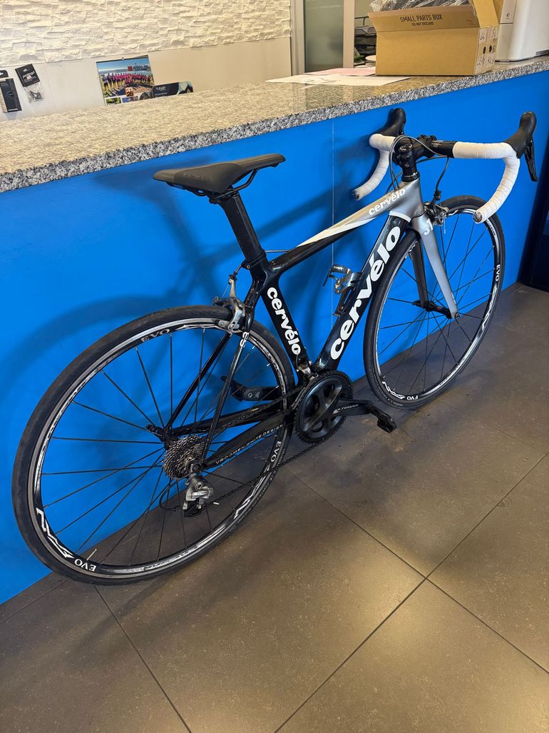 Used Cervélo S2 Shimano Ultegra 2015 Road & Gravel, Hellgrau — image 2 of 3
