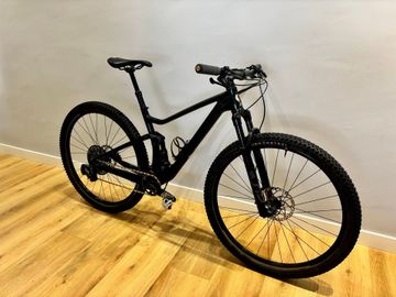 Scott Spark RC 900 2020 2020 Mountainbike usato, Verde — immagine 2 di 9