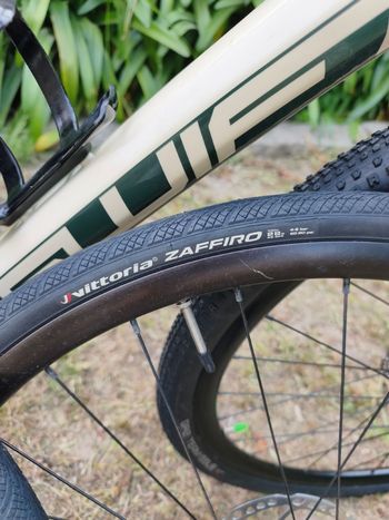 Used Swift Enduravox Shimano GRX 2021 Road & Gravel, White — image 15 of 17