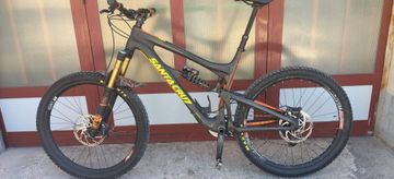 Used Santa Cruz Nomad C S 2017 2017 Mountainbike, Light Gray, 27.5 — image 2 of 3