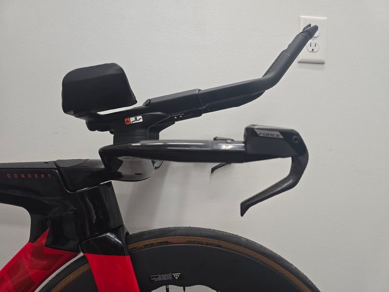 Used Trek Speed Concept SLR 7 AXS 2026 2026 Road & Gravel, Red — image 6 of 17