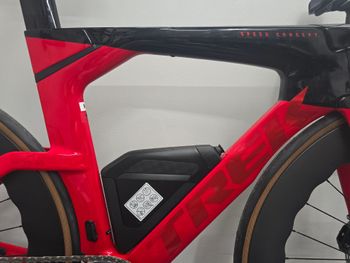 Used Trek Speed Concept SLR 7 AXS 2026 2026 Road & Gravel, Red — image 2 of 17