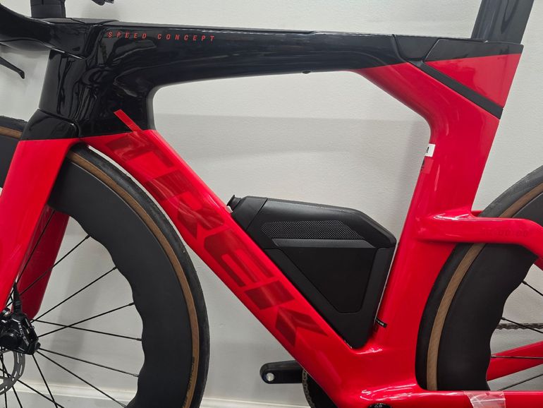 Used Trek Speed Concept SLR 7 AXS 2026 2026 Road & Gravel, Red — image 11 of 17