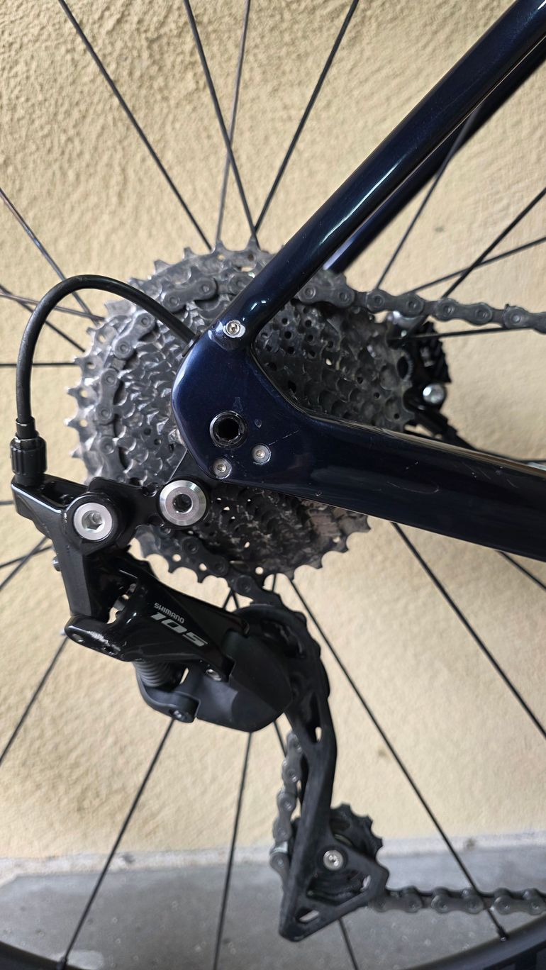 Used Trek Domane SL 5 Gen 3 2023 2023 Road & Gravel — image 5 of 6
