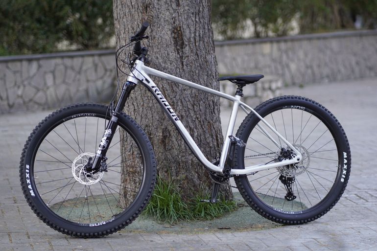 Used Radon CRAGGER 7.0 2024 2024 Mountainbike, Hellgrau, 29 — image 1 of 5