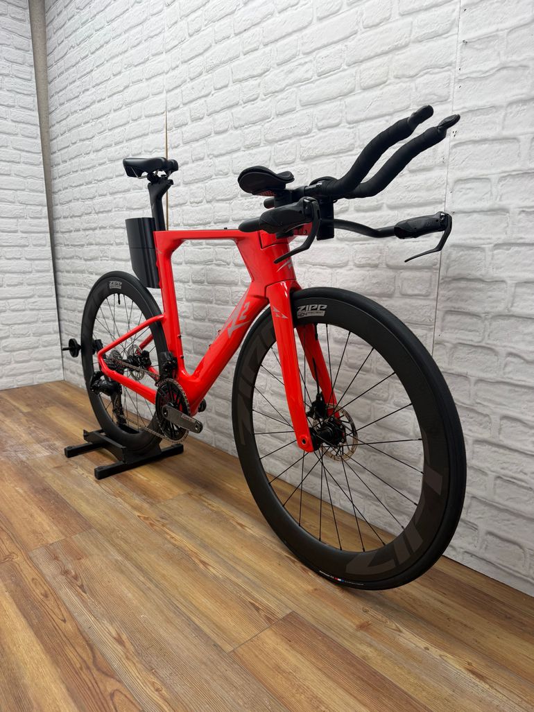 Used A2 Speed AXS 2025 2025 Road & Gravel, Red — image 2 of 6