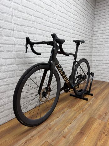 Used Factor OSTRO VAM 2022 2022 Road & Gravel, Black — image 5 of 6