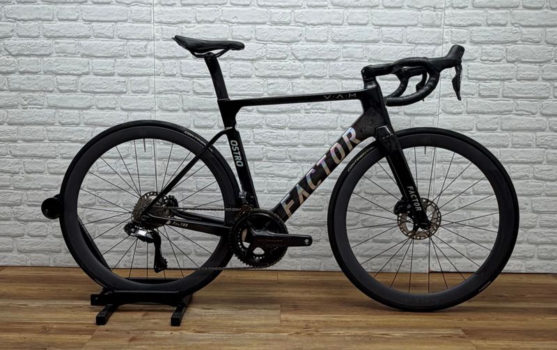 Used Factor OSTRO VAM 2022 2022 Road & Gravel