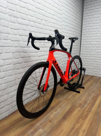 Used Trek Domane SLR 7 2020 2020 Road & Gravel, Red — image 5 of 6