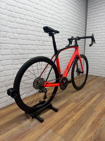 Used Trek Domane SLR 7 2020 2020 Road & Gravel, Red — image 3 of 6
