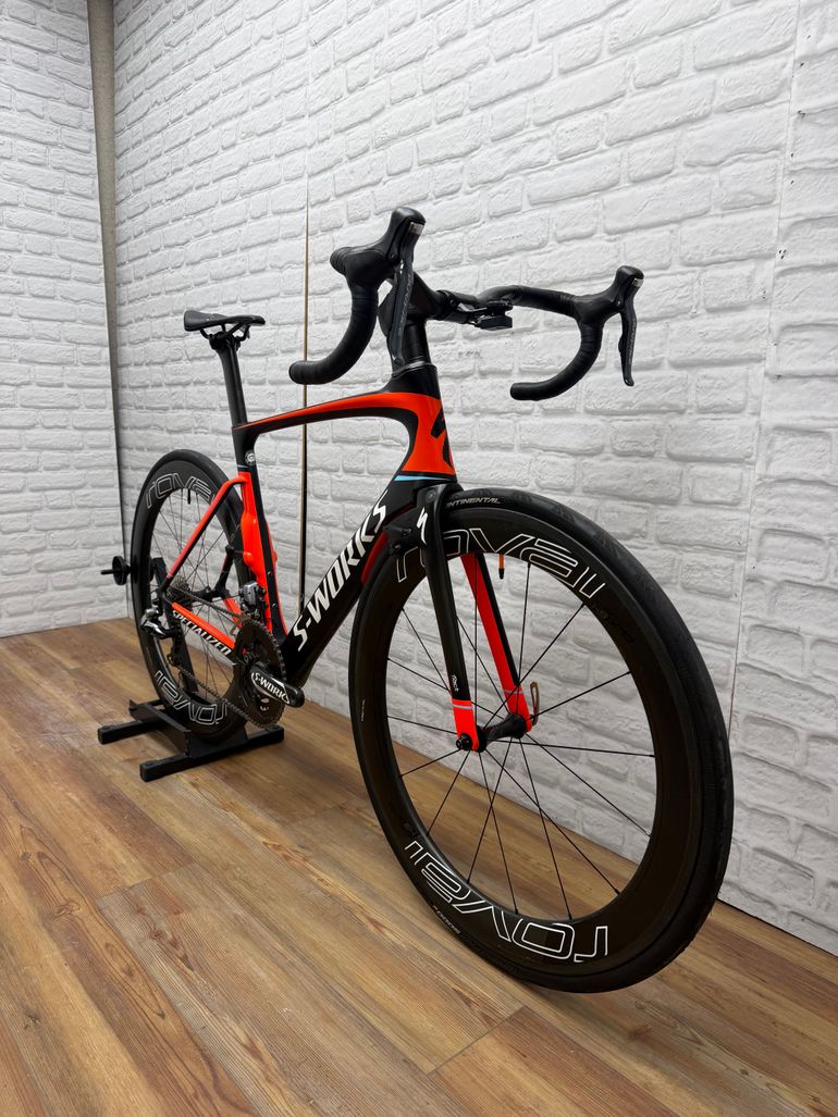 Used Specialized S-Works Venge ViAS Di2 2016 2016 Road & Gravel, Black — image 2 of 6