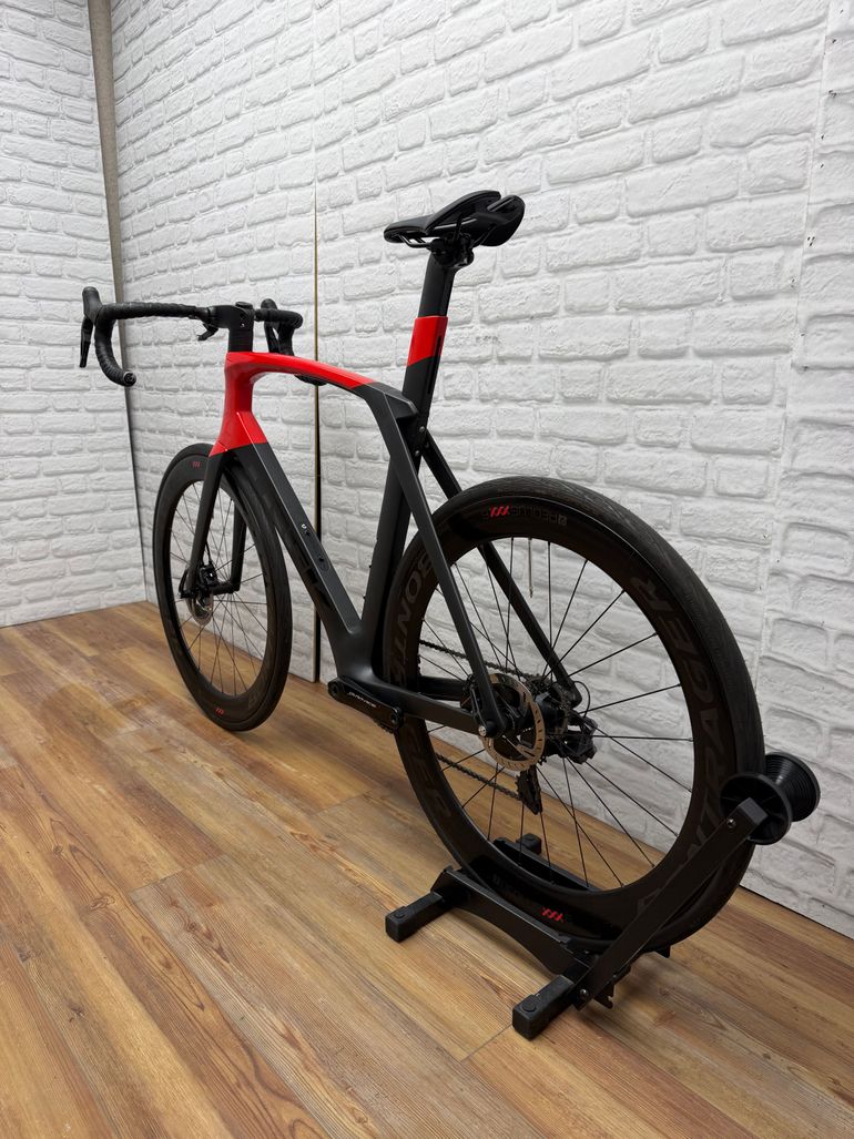 Used Trek Madone SLR 9 Disc 2019 2019 Road & Gravel, Red — image 6 of 6