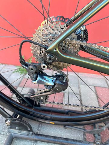 Tweedehands Giant Defy, Advanced 1 2021 2021 Road & Gravel — afbeelding 6 van 7