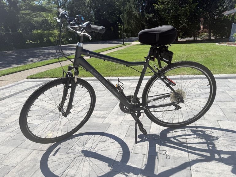 Used Cannondale Adventure 1 2018 2018 Urban, Black — image 1 of 4