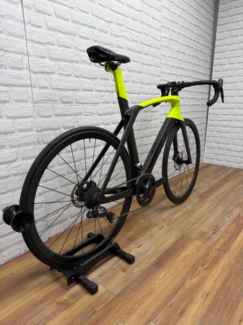 Used Trek Madone SL 7 Disc 2020 2020 Road & Gravel, Black — image 3 of 6