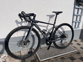 Used CUBE AXIAL WS RACE 2024 2024 Road & Gravel, Black — image 4 of 11