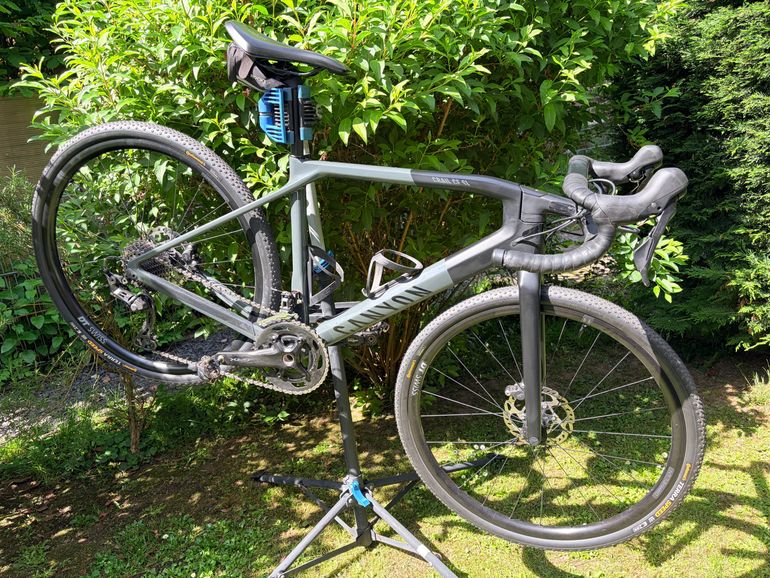 Used Canyon Grail CF SL 7 2023 2023 Road & Gravel — image 1 of 7