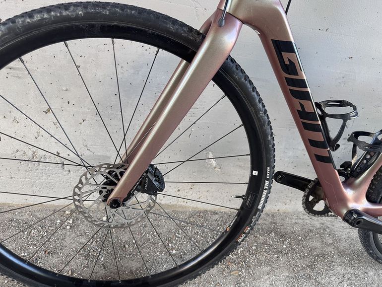 Used Giant TCX Advanced Pro 2 2023 2023 Road & Gravel, Light Gray — image 9 of 13
